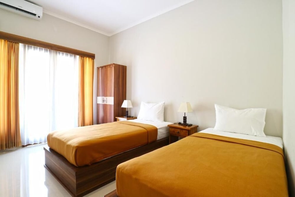 STANDARD, TWIN BEDS