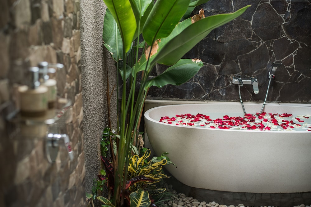 Anusara Luxury Villas - Adults Only 36/65