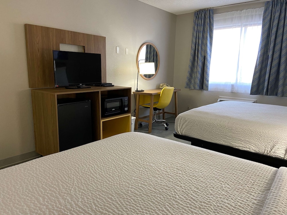 Days Inn by Wyndham Rawlins 15/64