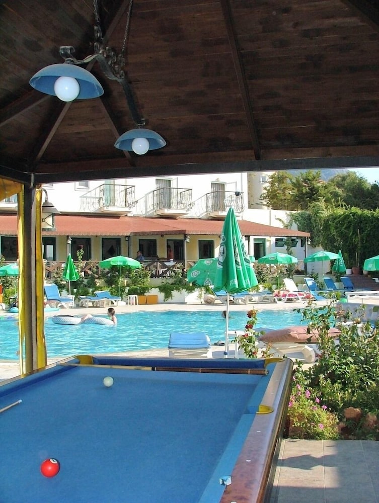 ANT APART HOTEL photo5