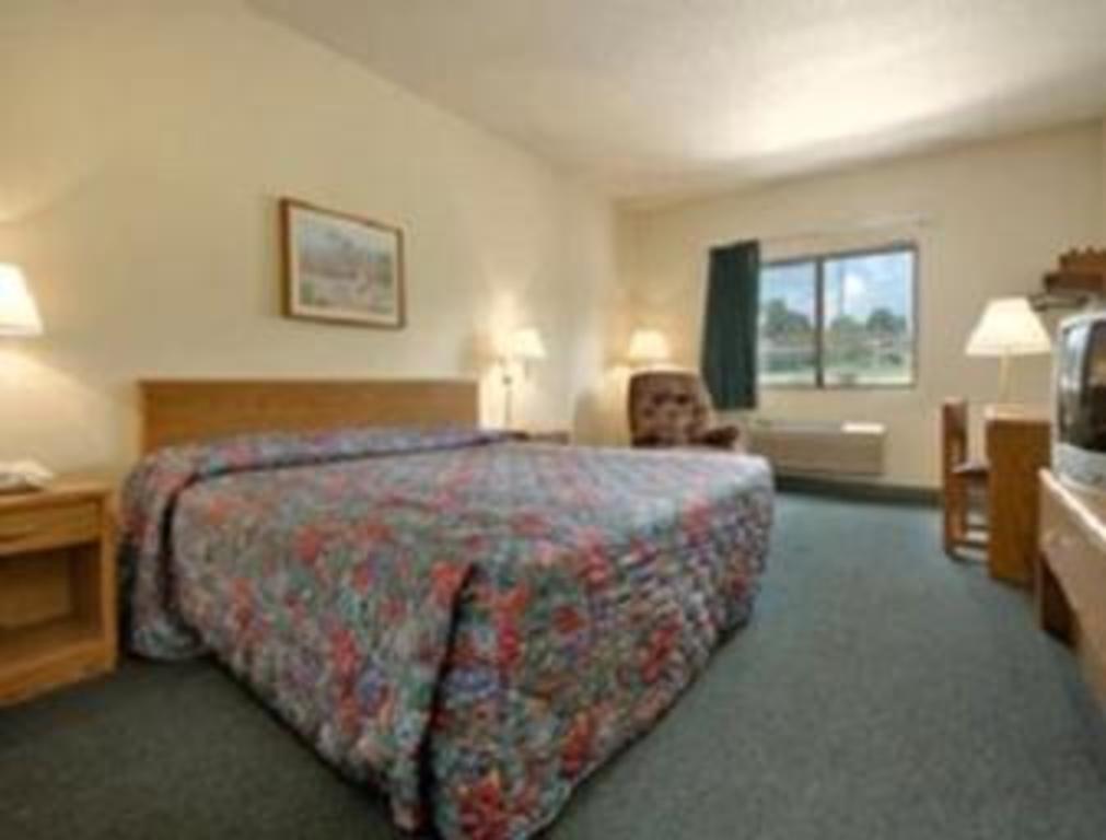 Days Inn by Wyndham Warsaw 9/14