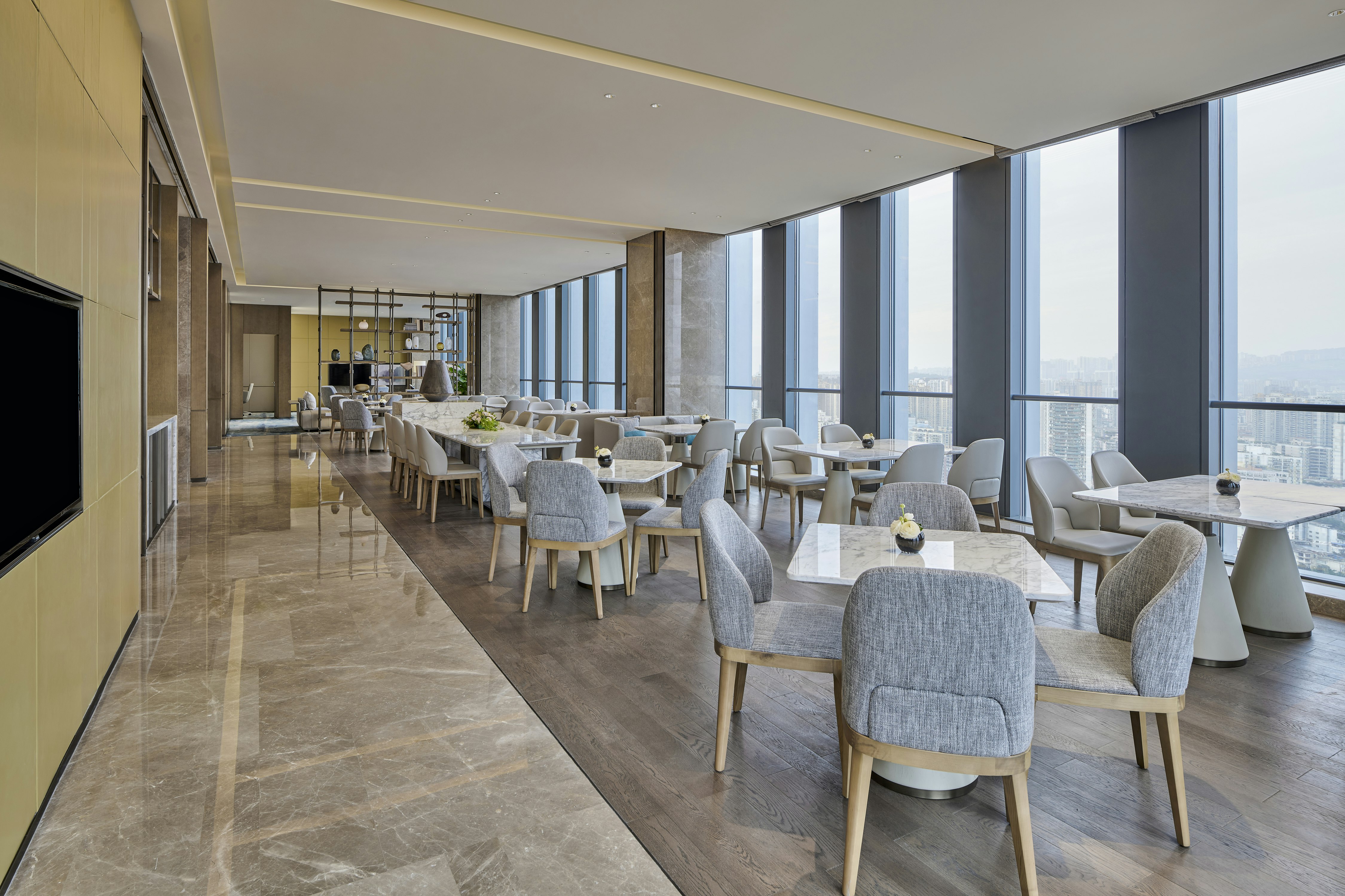 Hilton Chongqing Liangjiang New Area 46/64