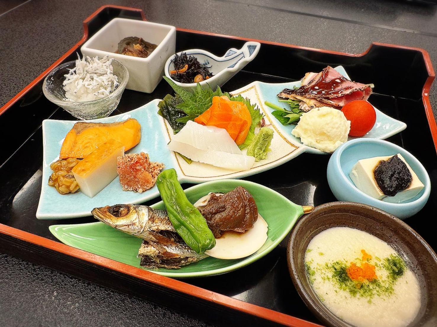 Kotobukitei 8/23