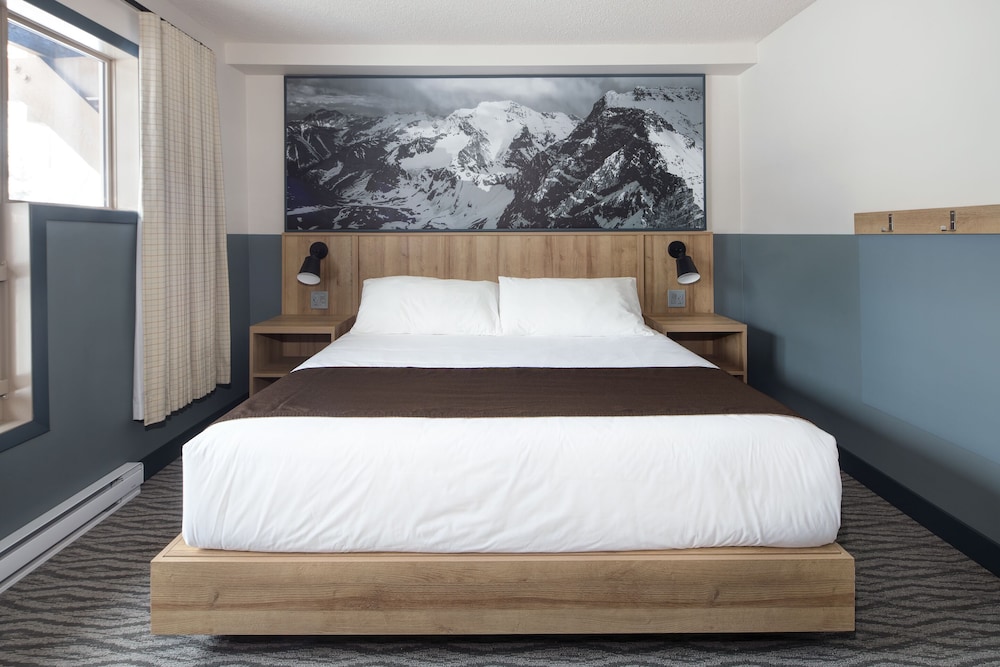 Panorama Mountain Resort Pine Inn 13/57
