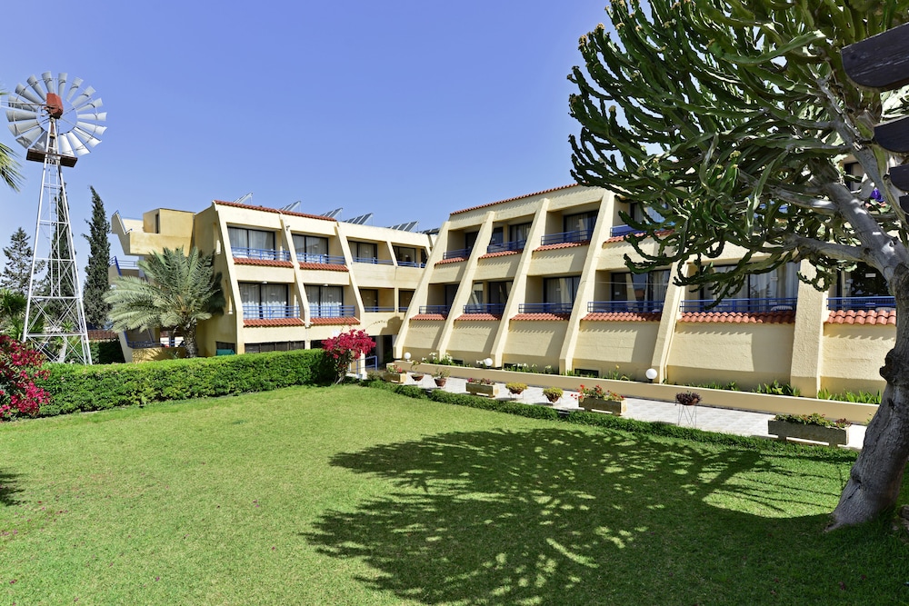 Napa Prince Hotel Apartments 44/50