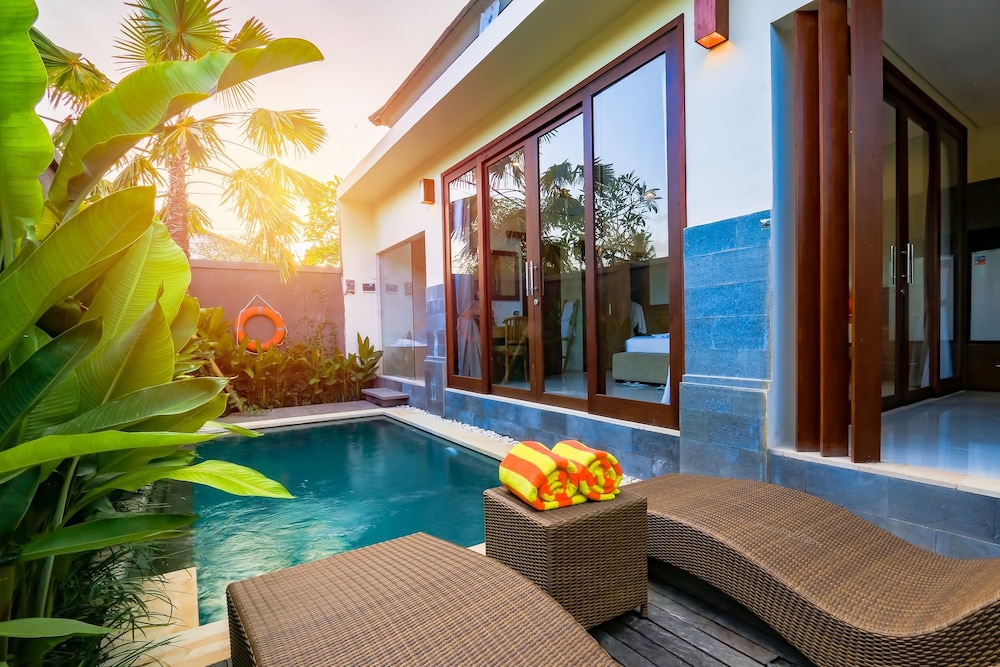 Aishwarya Exclusive Villas 31/50