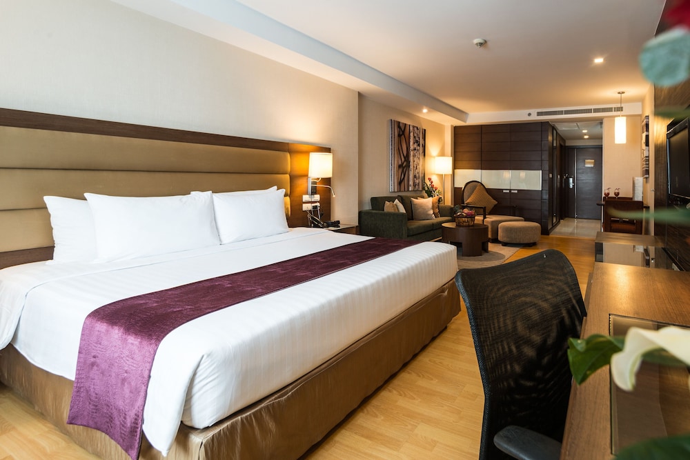 Novotel Living Bangkok Sukhumvit Legacy 23/77