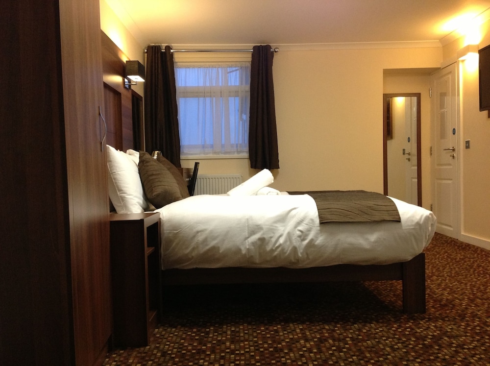 Prince Regent Hotel Excel London 24/48