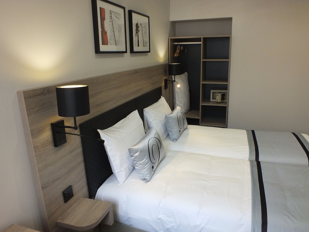 Hotel Paganini 30/40