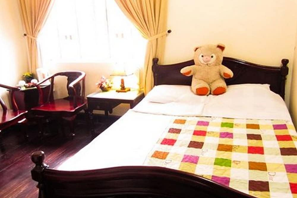 Binh Minh Sunrise Hotel 10/20