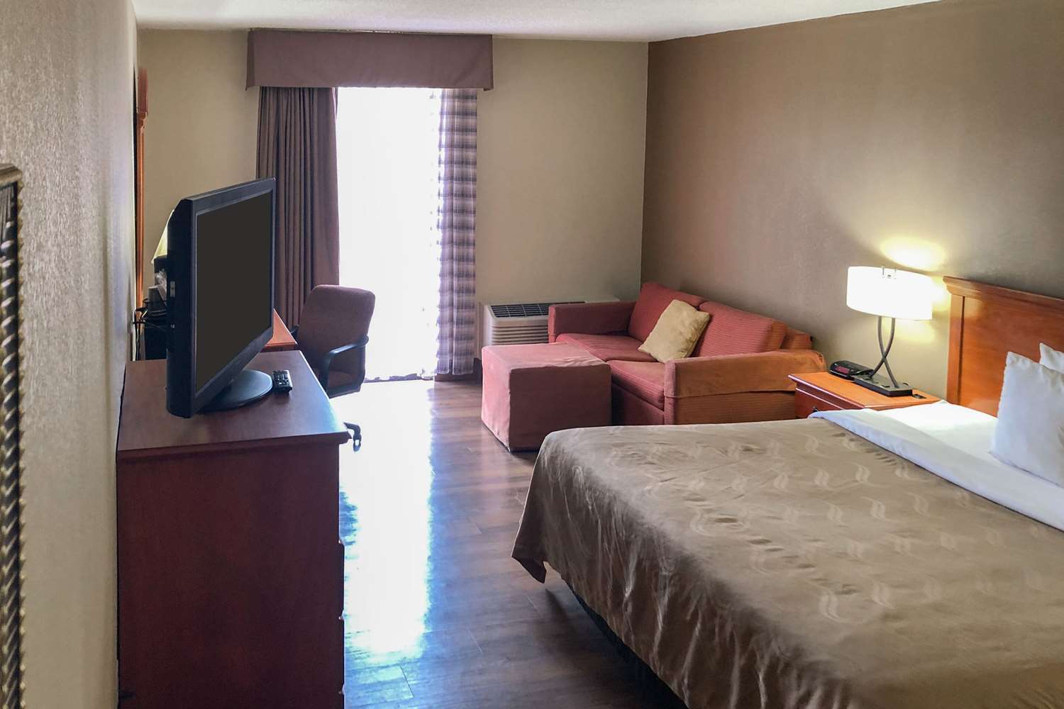Room, King Bed