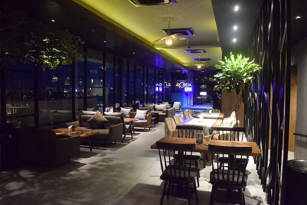 Arosa Hotel Jakarta 34/49