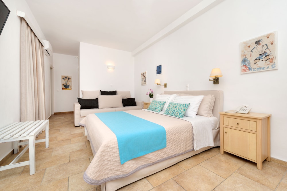 2 BEDROOMS, FAMILY