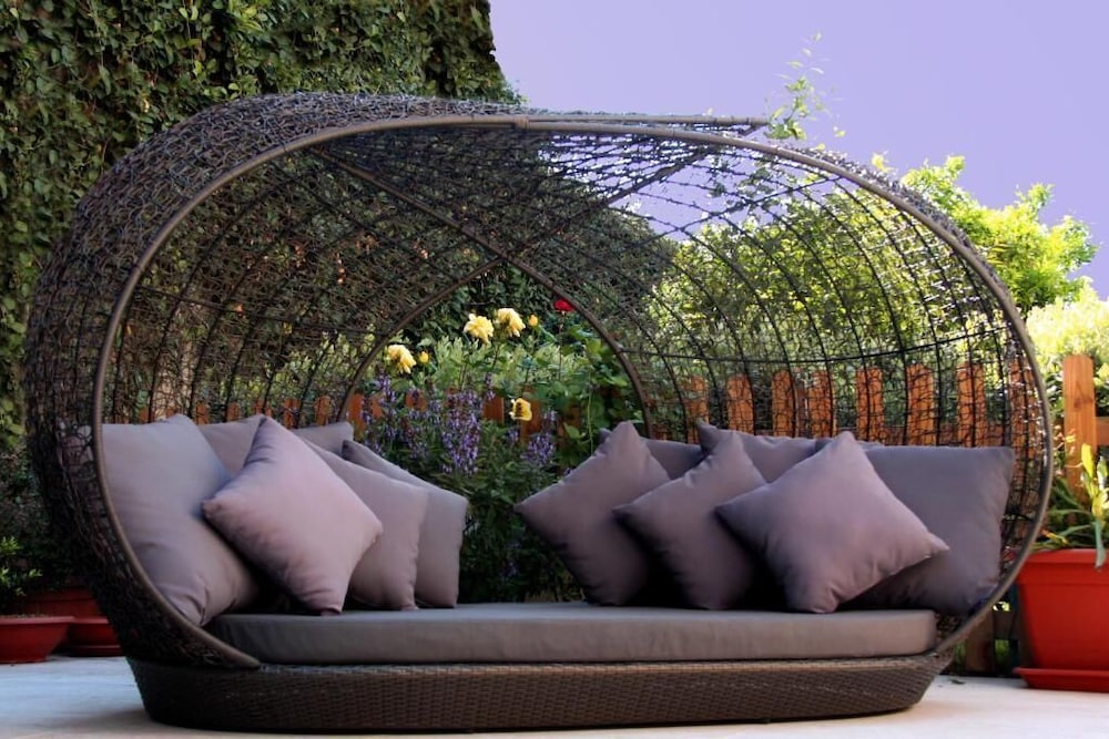 La Peonia Boutique B And B 24/43