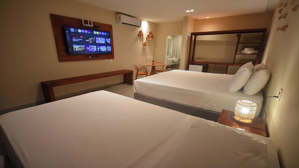 Comfort, 1 King and 1 Single Beds, Jetted Tub, Garden Area