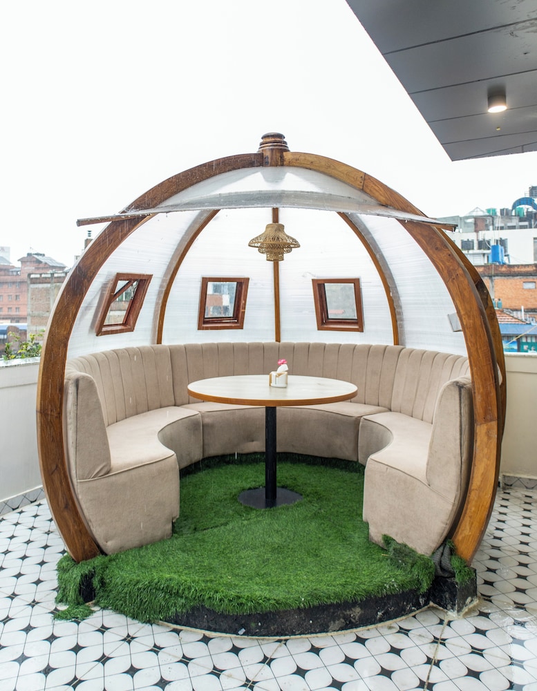 Marcopolo Business Hotel 36/50