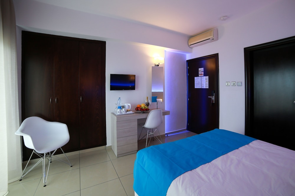 Les Palmiers Beach Hotel 27/69
