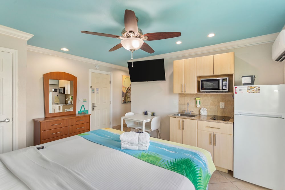 Bayview Plaza Waterfront Resort 15/70