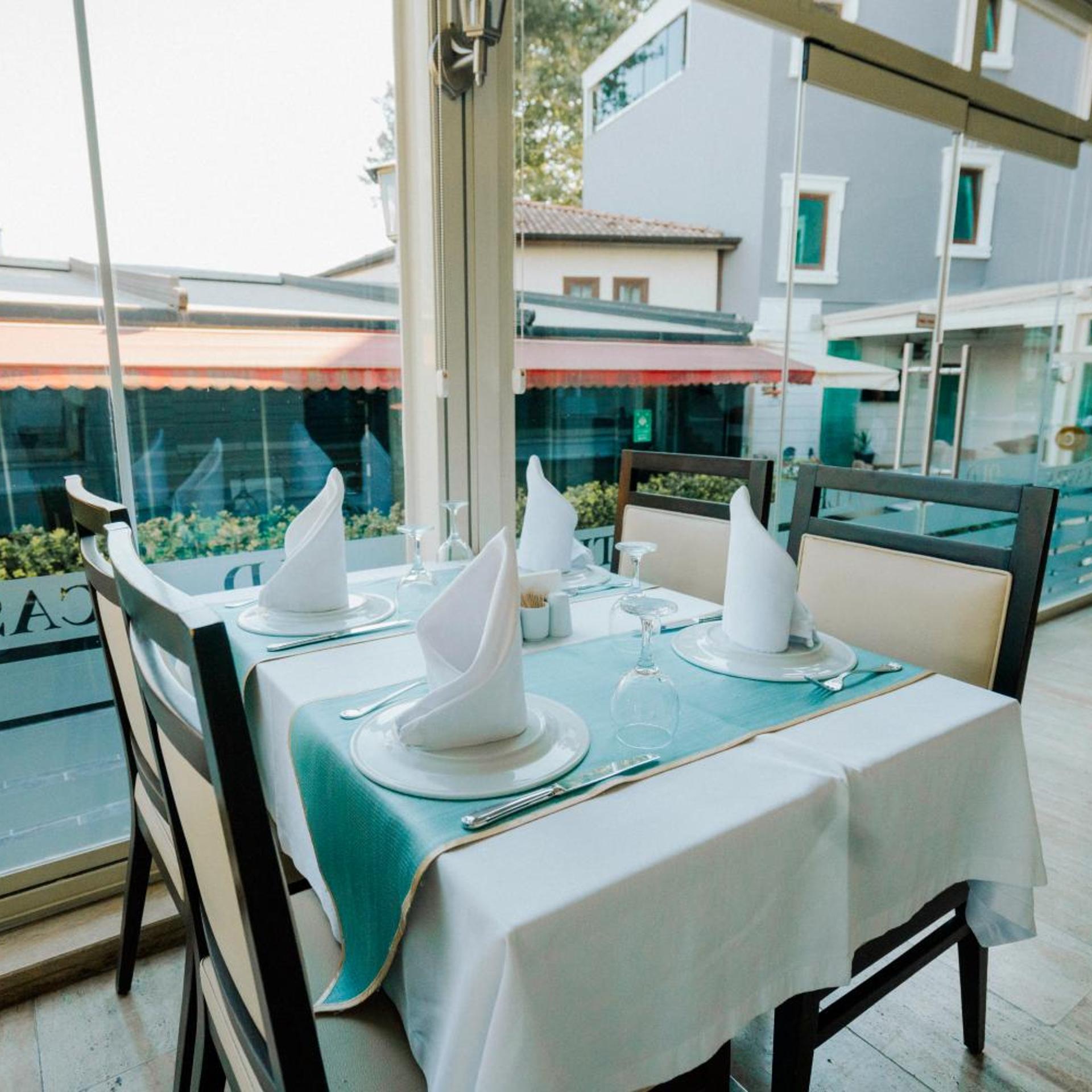 Ener Old Castle Resort Hotel 46/63