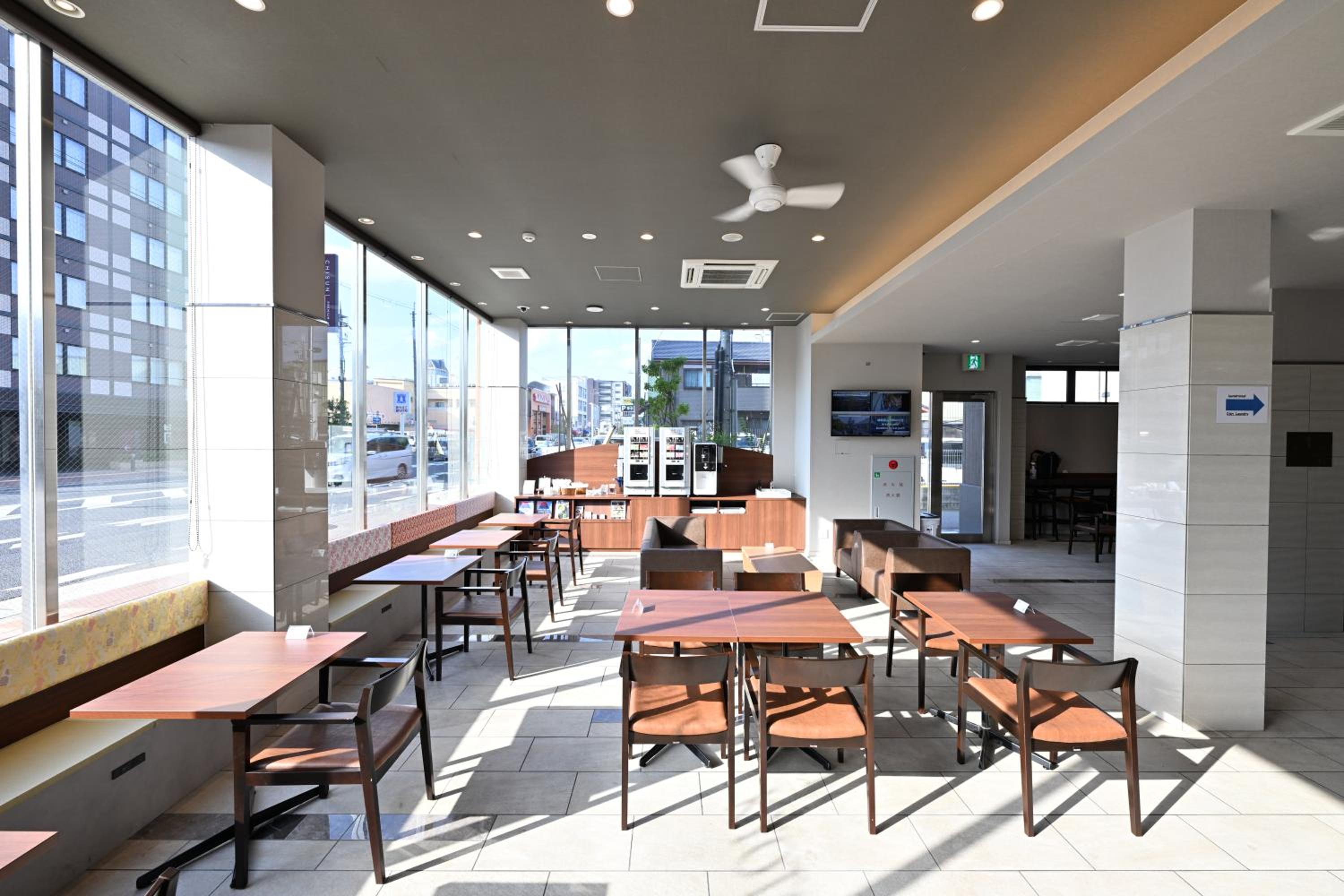Kyoto City Gardens Hotel 43/53
