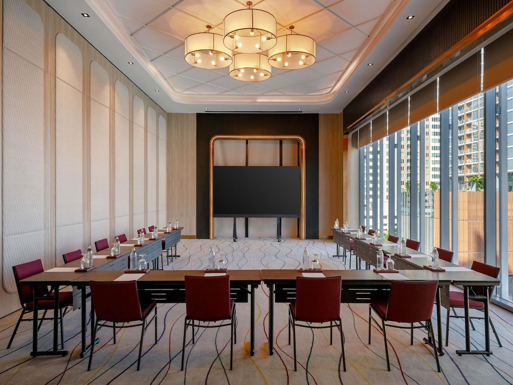 Mercure Bangkok Sukhumvit 24 64/75