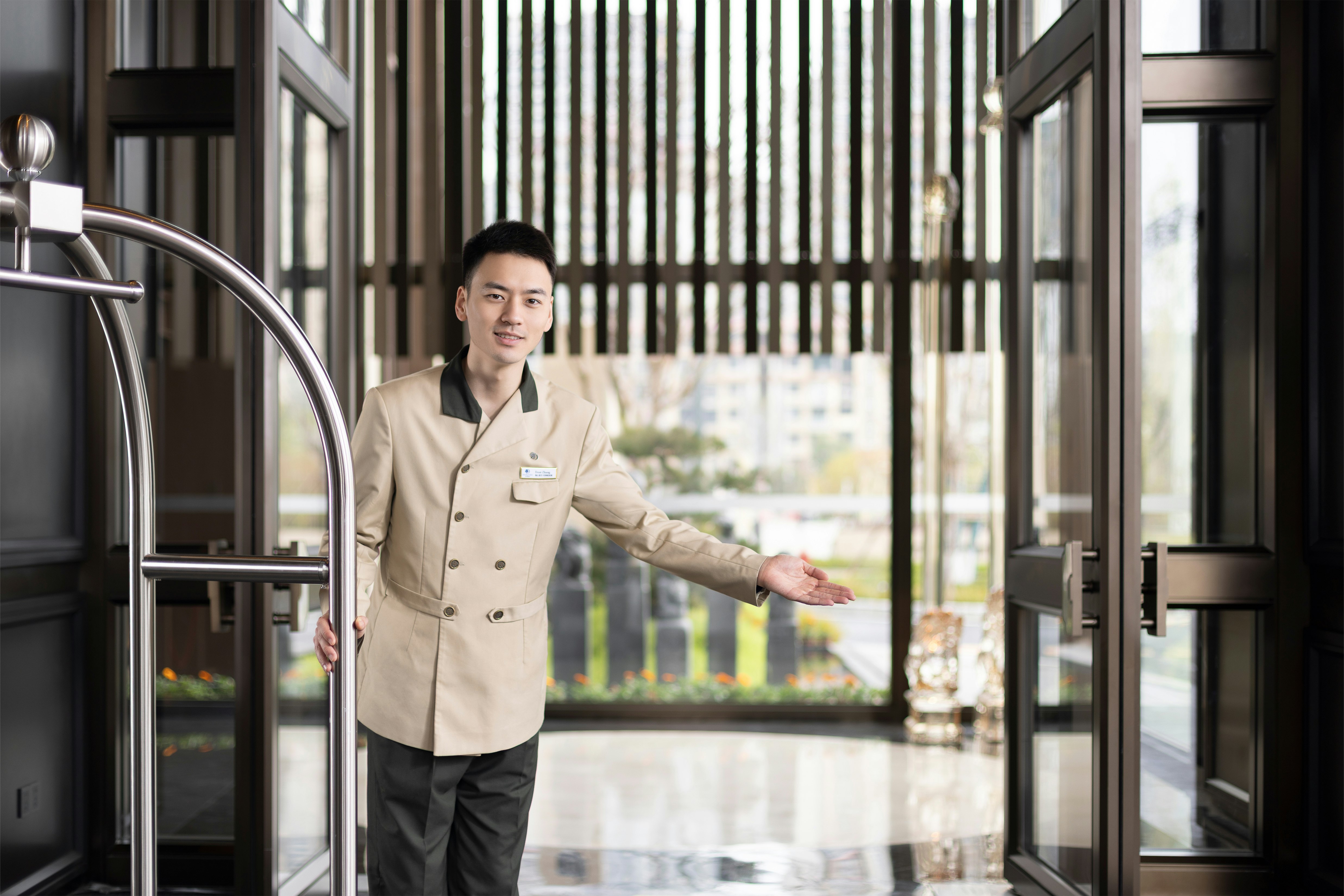 DoubleTree by Hilton Zigong 12/55