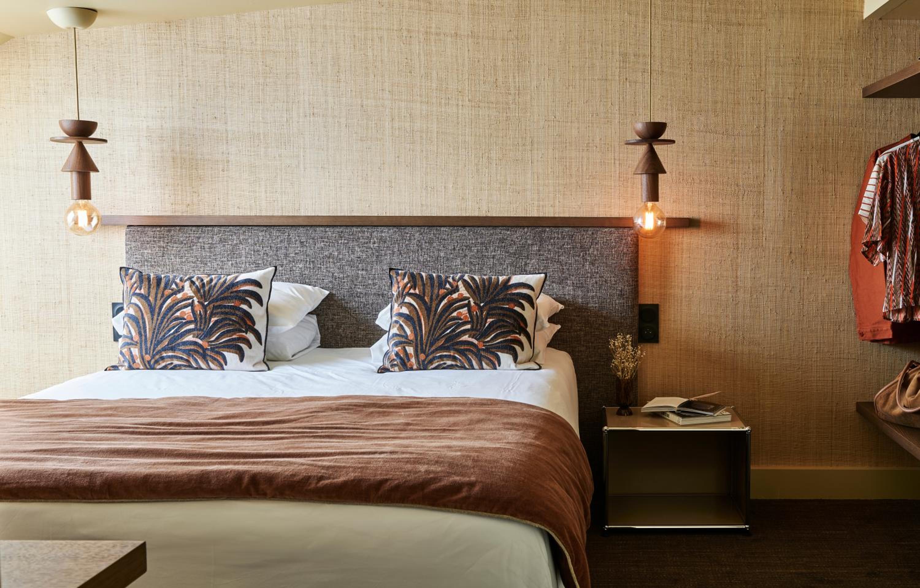 Classic, Double Bed, Side Sea View، Mercure St Malo Front de Mer Hotel 3/9