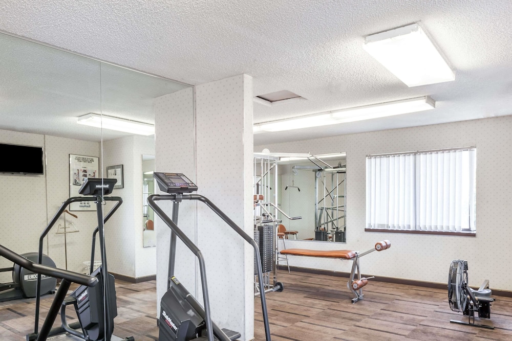 Days Inn & Suites By Wyndham Sunnyvale 20/36
