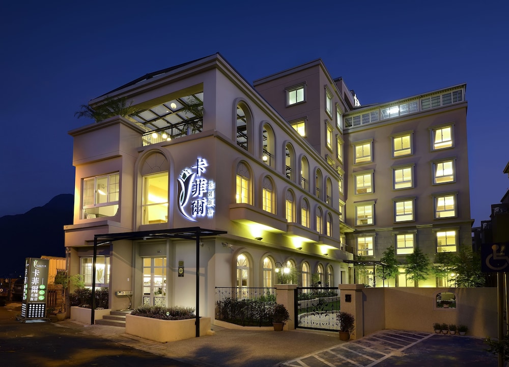 Caffir Garden Hotel 8/46