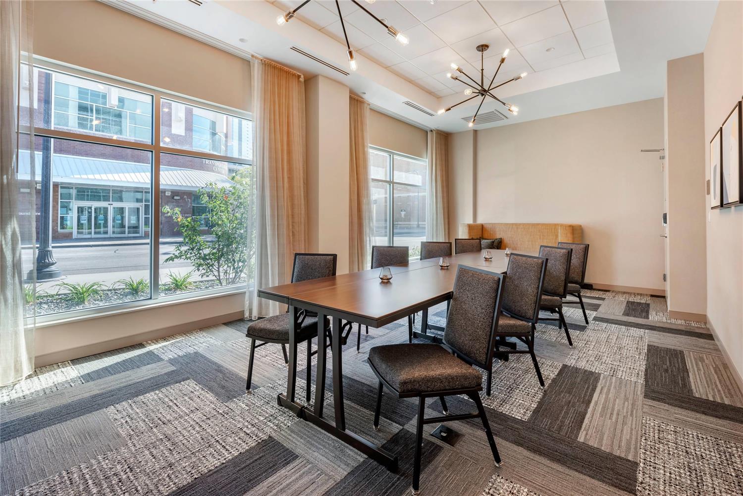Cambria Hotel Minneapolis Downtown 31/31