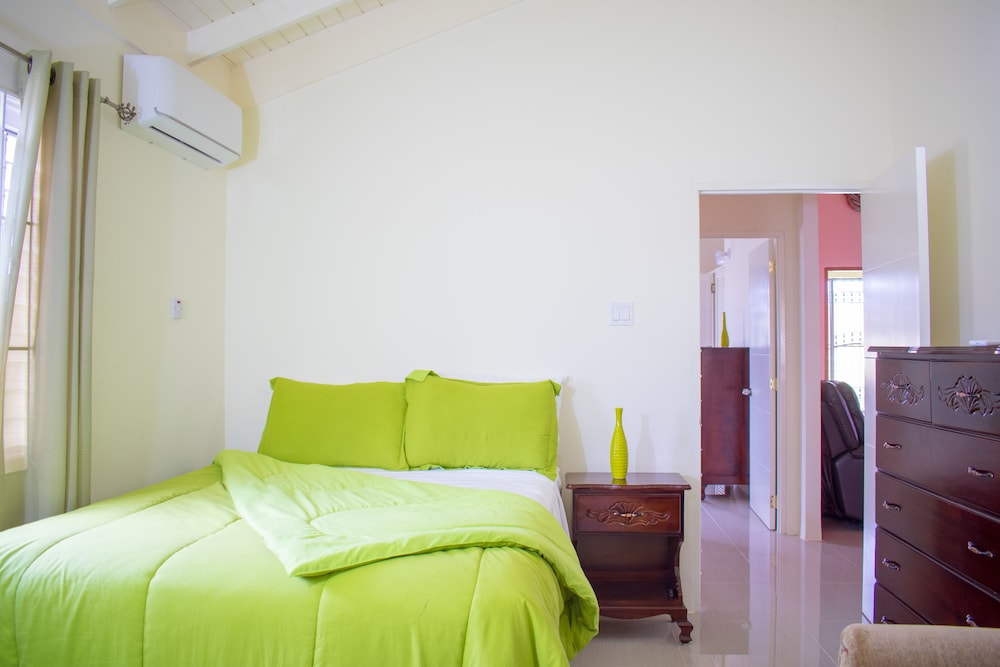 Ocho Rios Getaway Villa At Draxhall 10/31