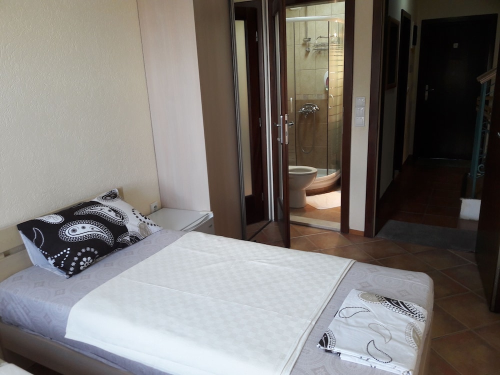 Hotel Pelikan 11/50