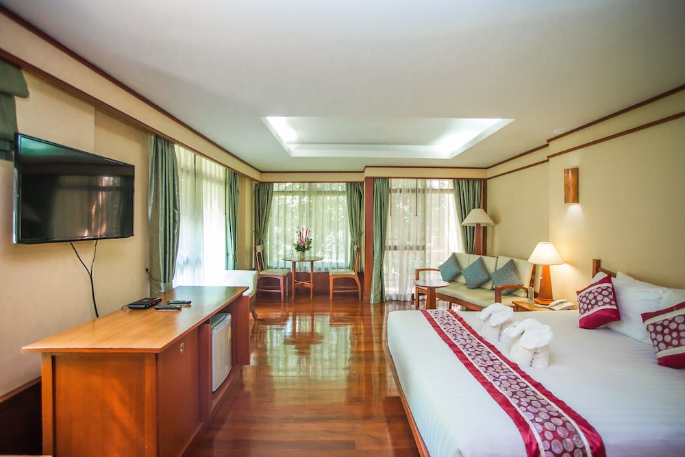 Sappraiwan Elephant Resort & Sanctuary 7/50
