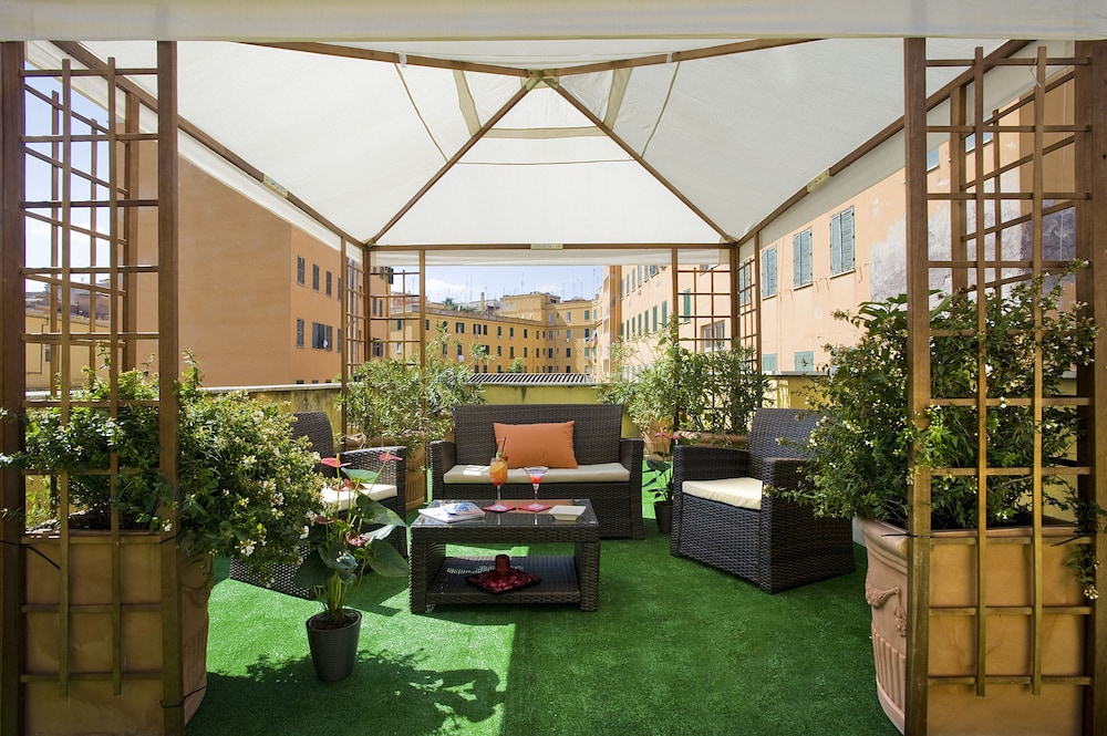 Hotel Villa San Lorenzo Maria 8/57