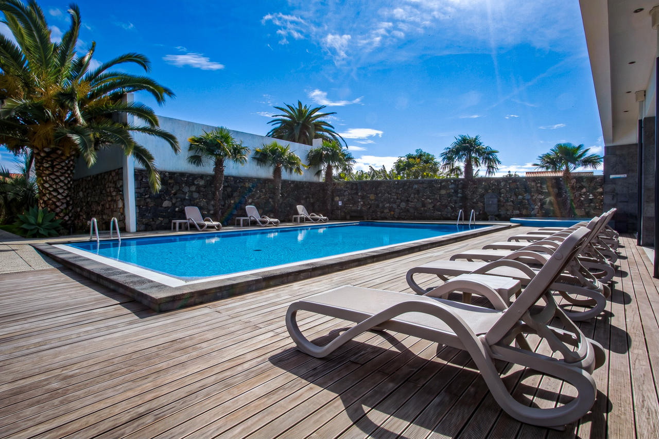 Antillia Hotel 88/127