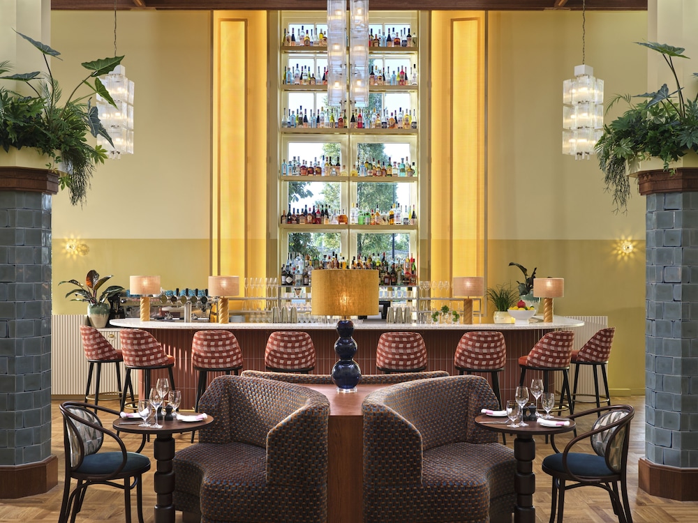The Hoxton Lloyd Amsterdam 52/64