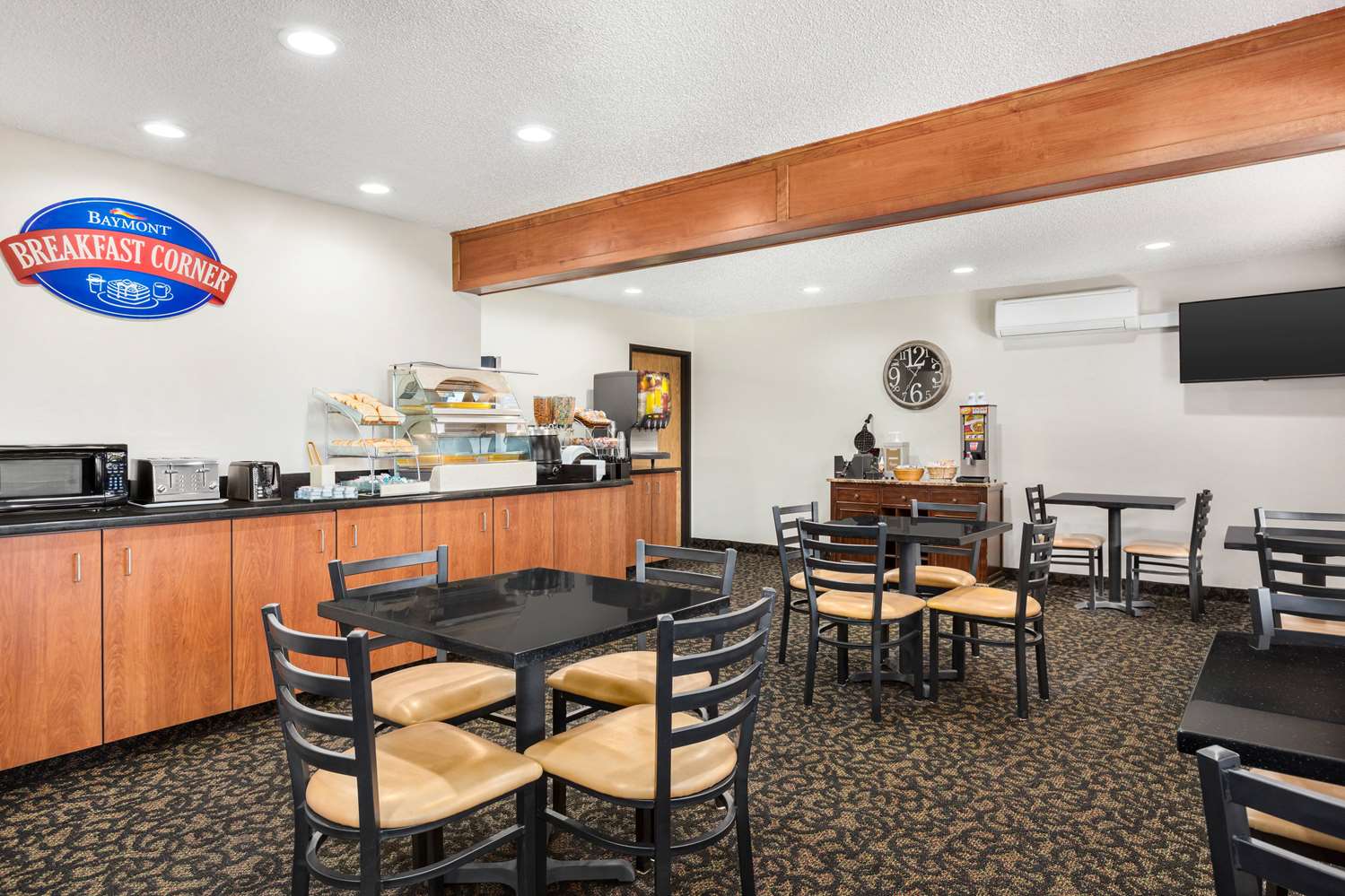 Baymont By Wyndham Whitefish 40/48