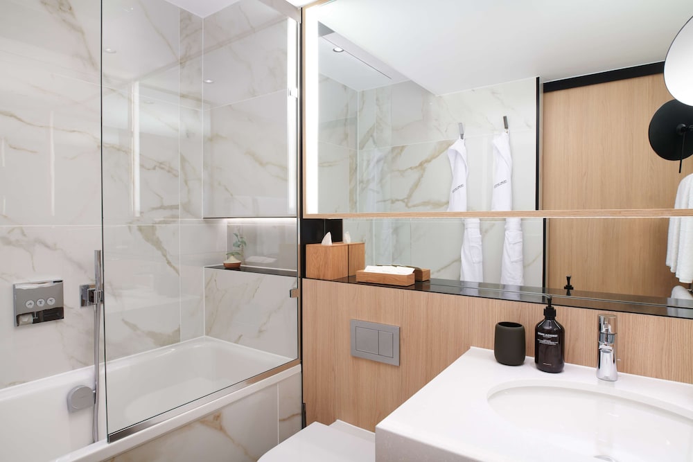 Nobu Hotel London Portman Square 49/50