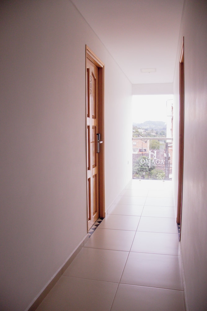 Hotel Omaga 28/48