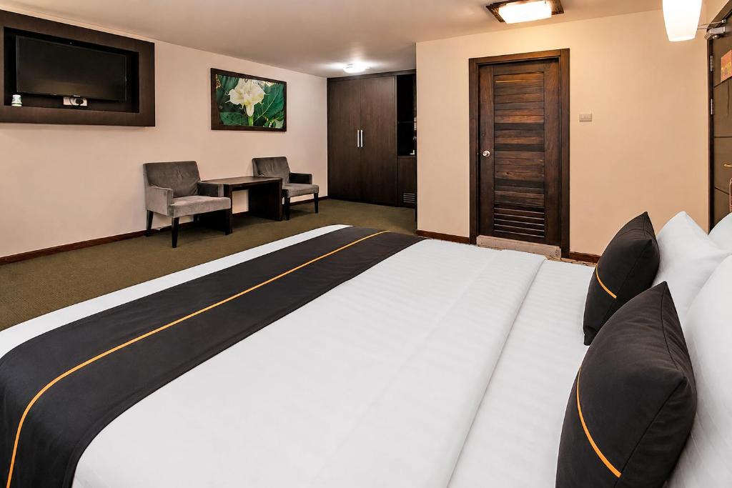 Townhouse Near Tanjung Batu Formerly 900 Inn 8/21