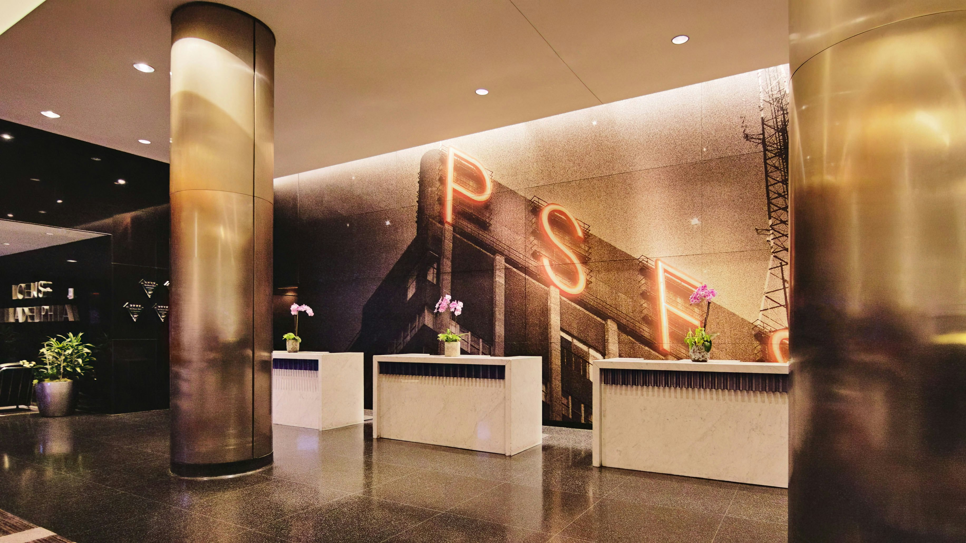 Loews Philadelphia 6/50
