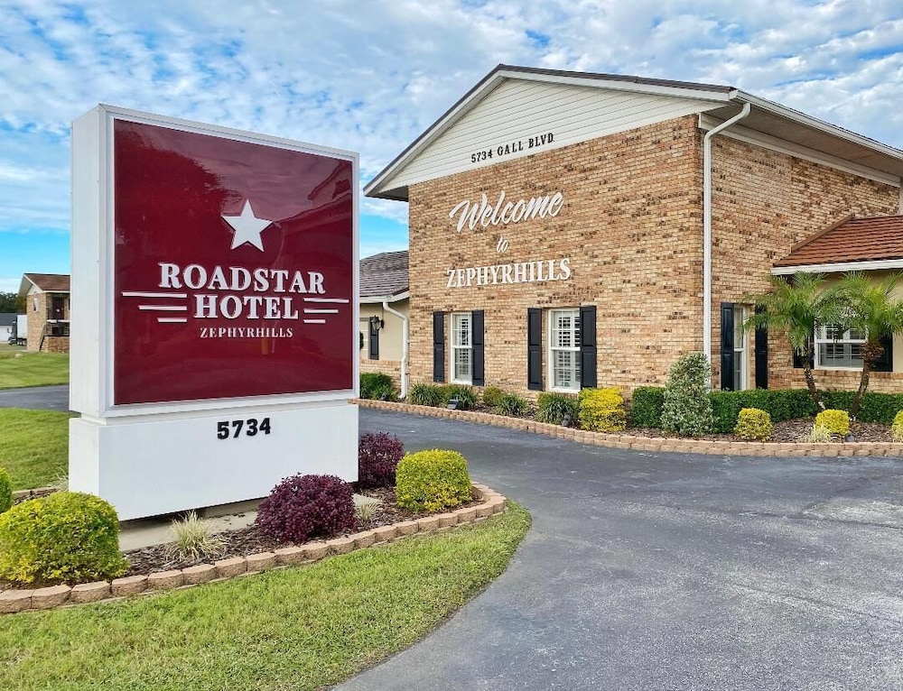 Roadstar Hotel Zephyrhills 6/45