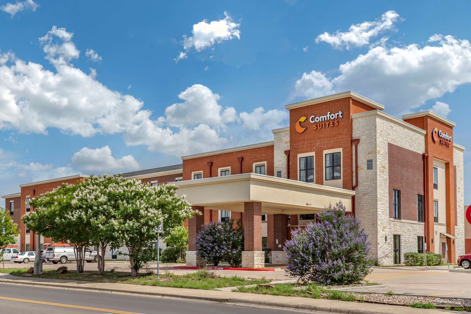 Comfort Suites Kyle 22/23