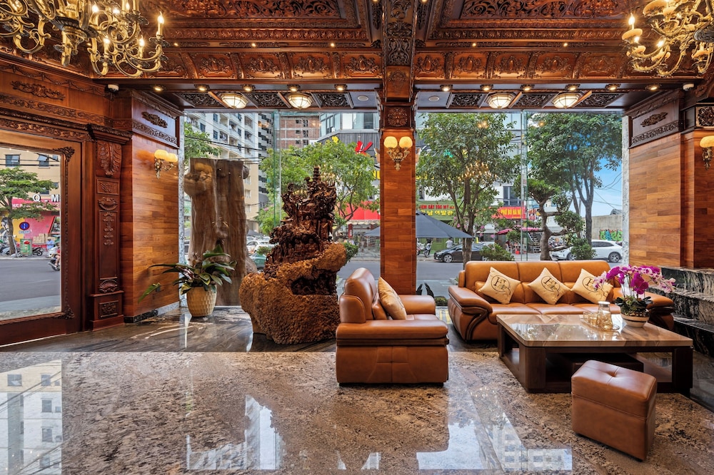 Monalisa Luxury Hotel 28/42