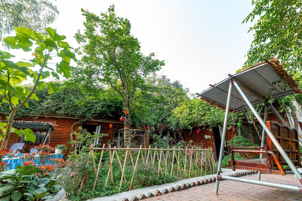 Green Peace Bungalow 32/50