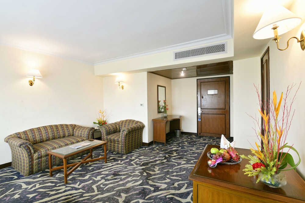 Peerless Inn Kolkata 44/72