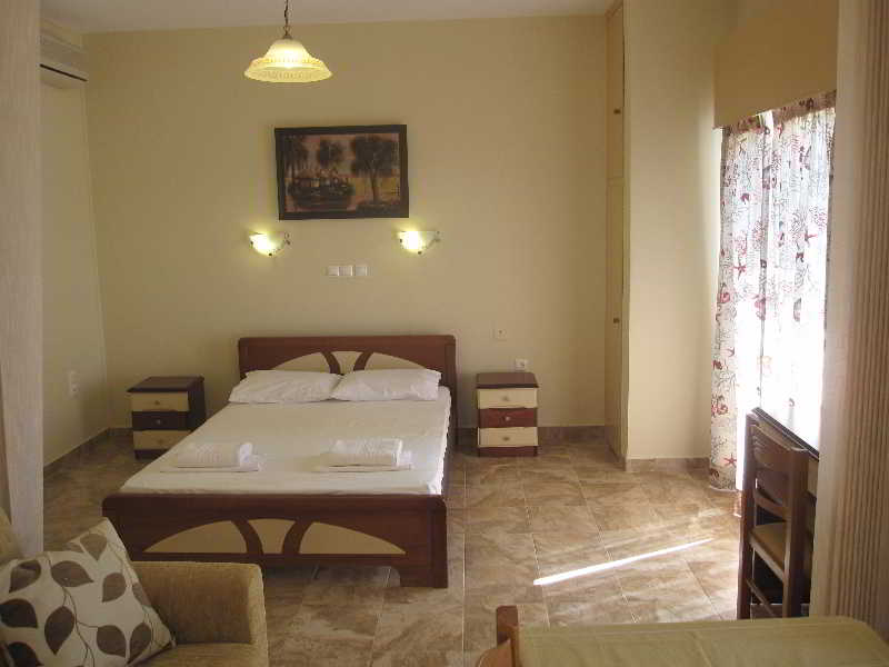 Lorenzo Hotel 25/50