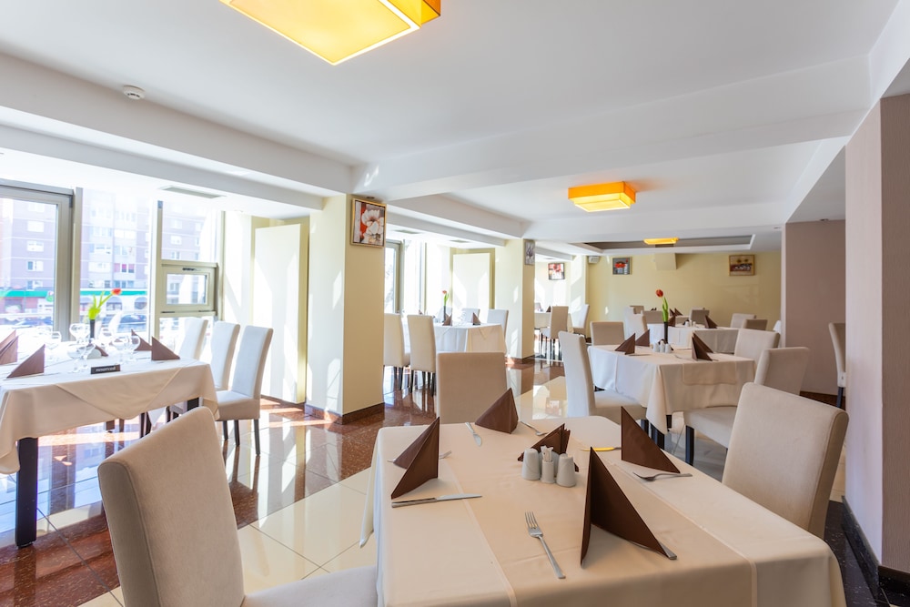 Golden Time Hotel 51/62