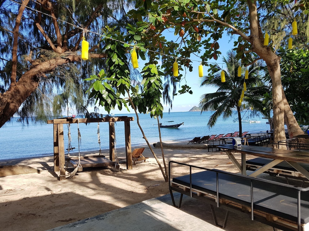 In Touch Resort 42/58