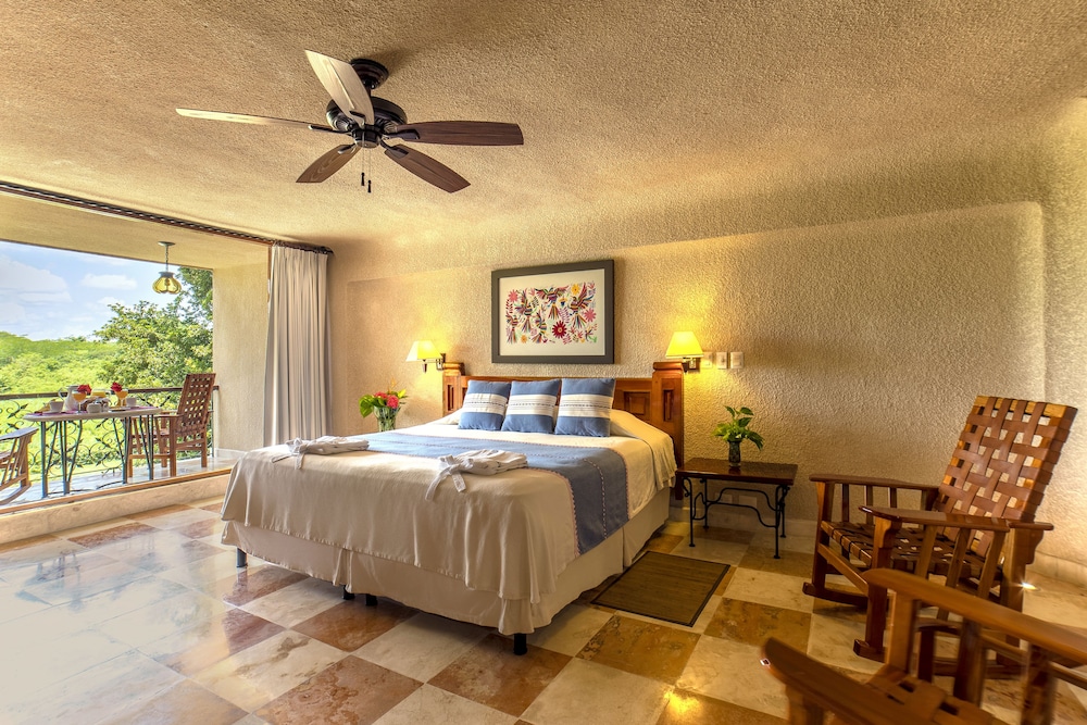 Mayaland Hotel And Bungalows 15/50